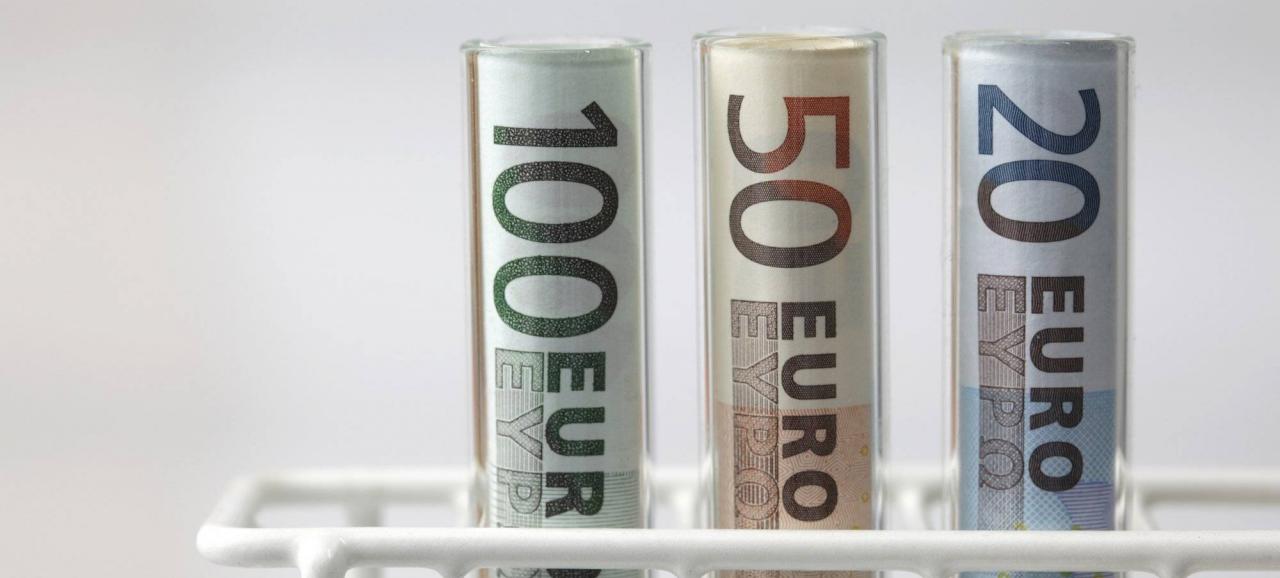 Euro banknotes in Test tubes