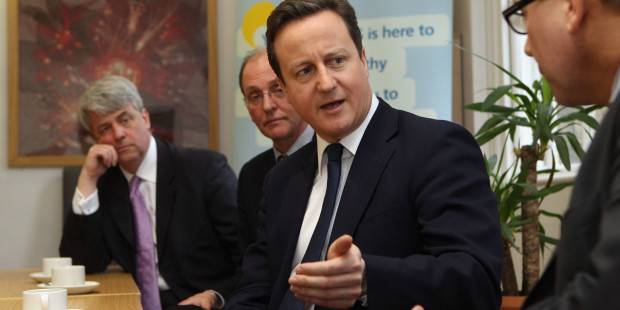 Premier David Cameron podczas spotkania z lekarzami w St Charles Centre for Health and Wellbeing w Kensington. Fot. Oli Scarff - WPA Pool/Getty Images